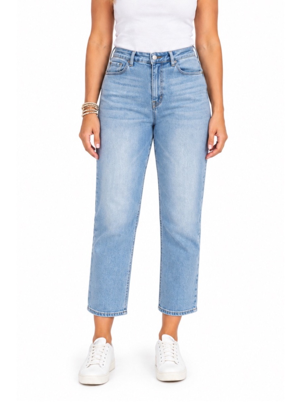 Cello Light Wash Straight Leg Ankle Length jeans size 9/ 29